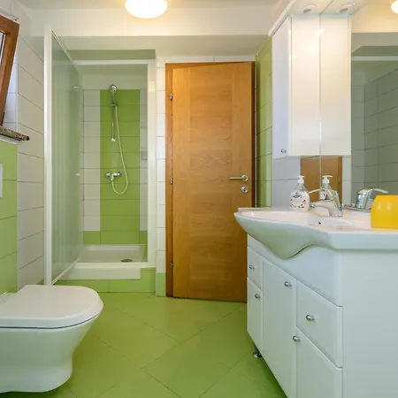 Milar Apartment *
