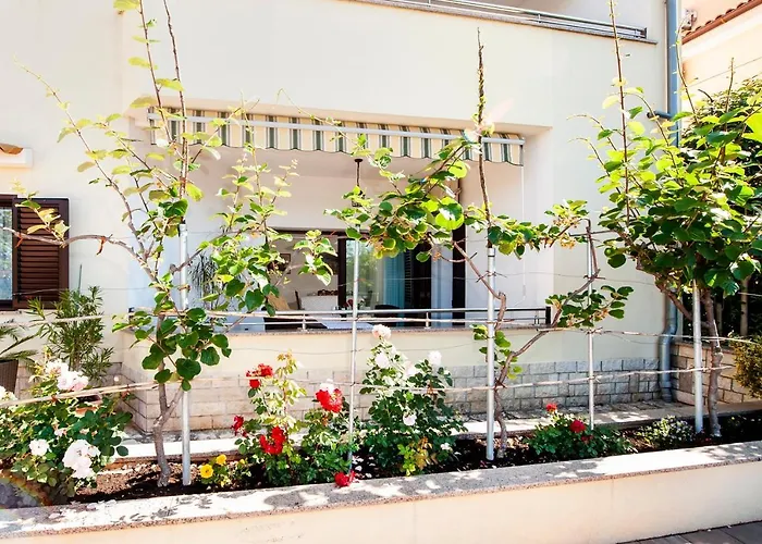 Apartament Milar